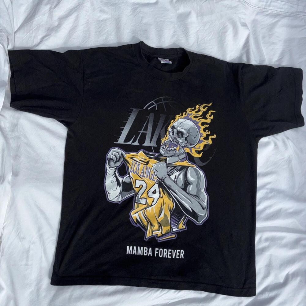 Kobe Bryant Shirt Rare Xl Short Sleeve Black Shirt
